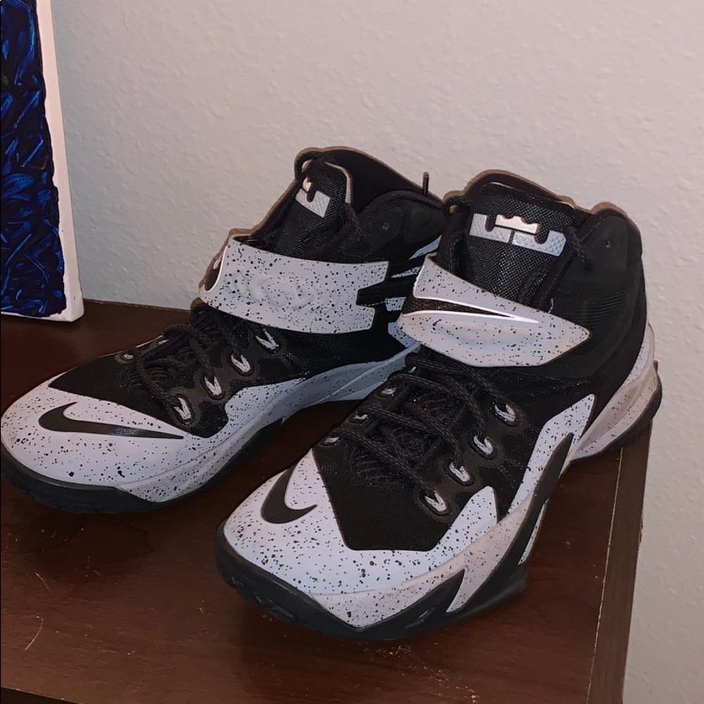 Size 8 Lebrons